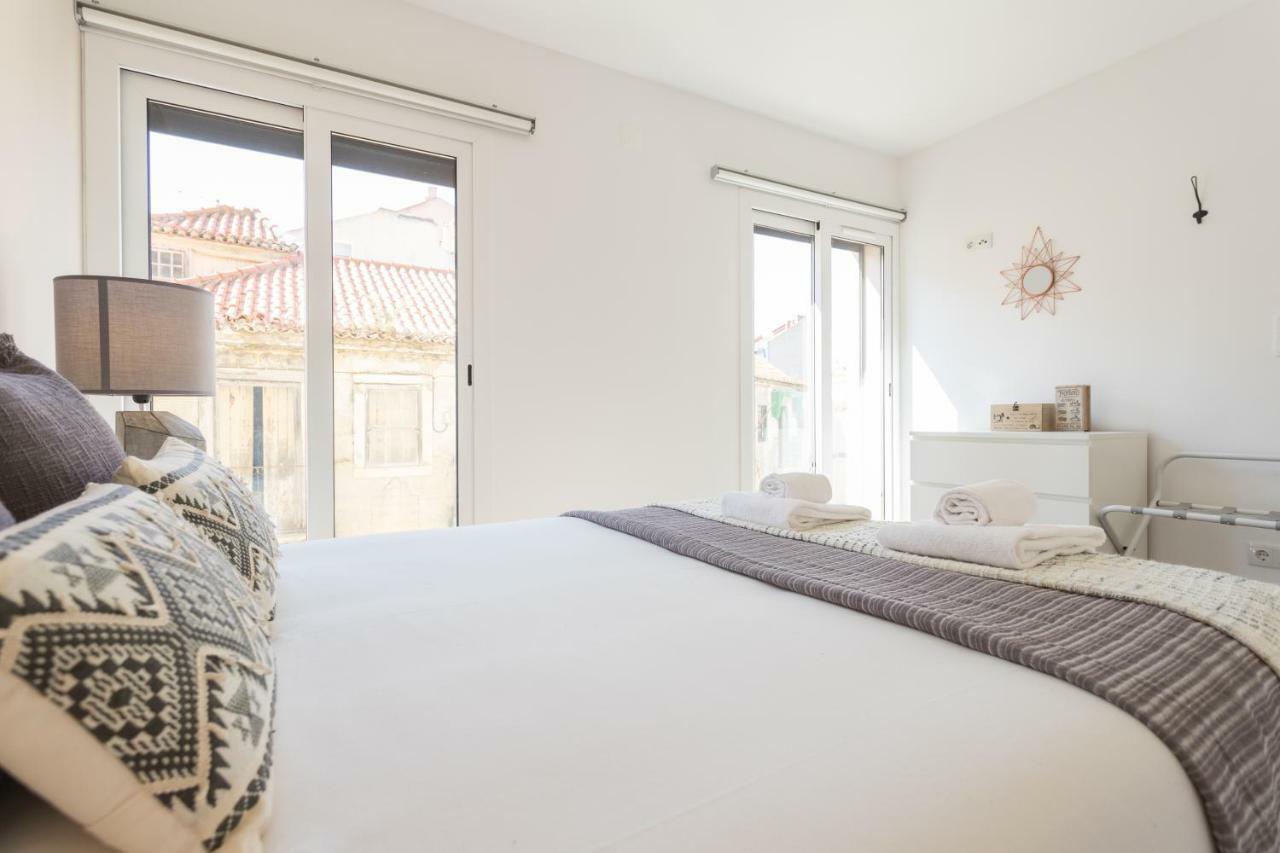 Alfama Lounge Three-Bedroom Apartment W/ River View And Parking - By Lu Holidays Lisbon Exterior photo